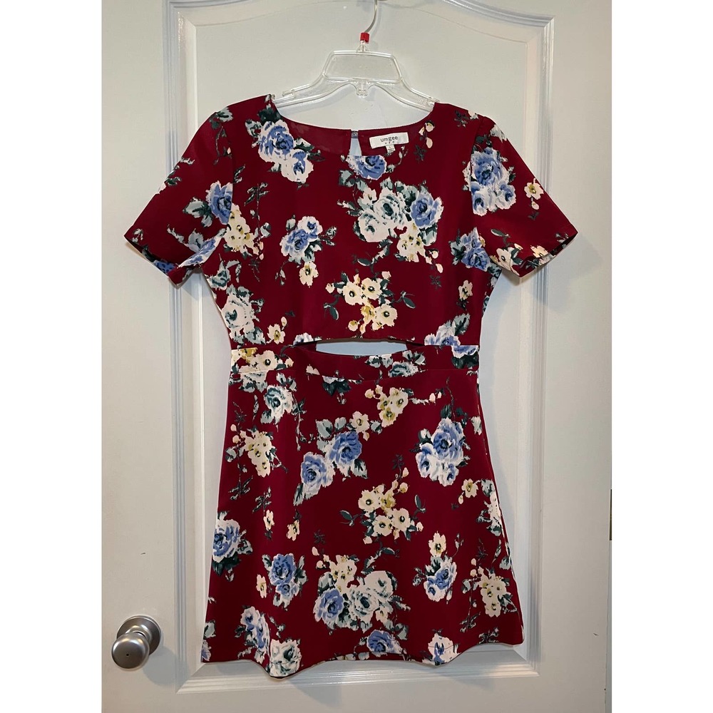 Umgee Floral Large Open Back Midriff Dress EUC